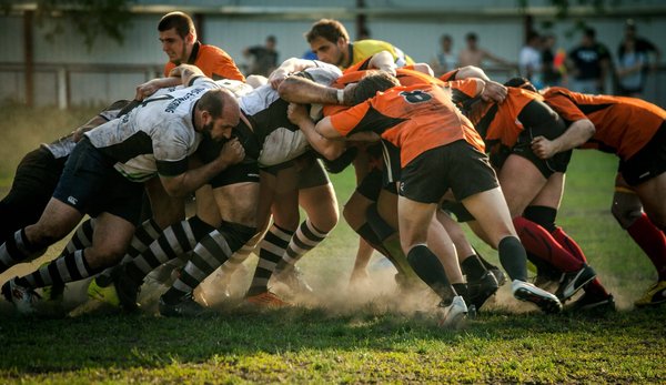 Analyse : Pourquoi le rugby gagne-t-il en popularité chez les jeunes ?